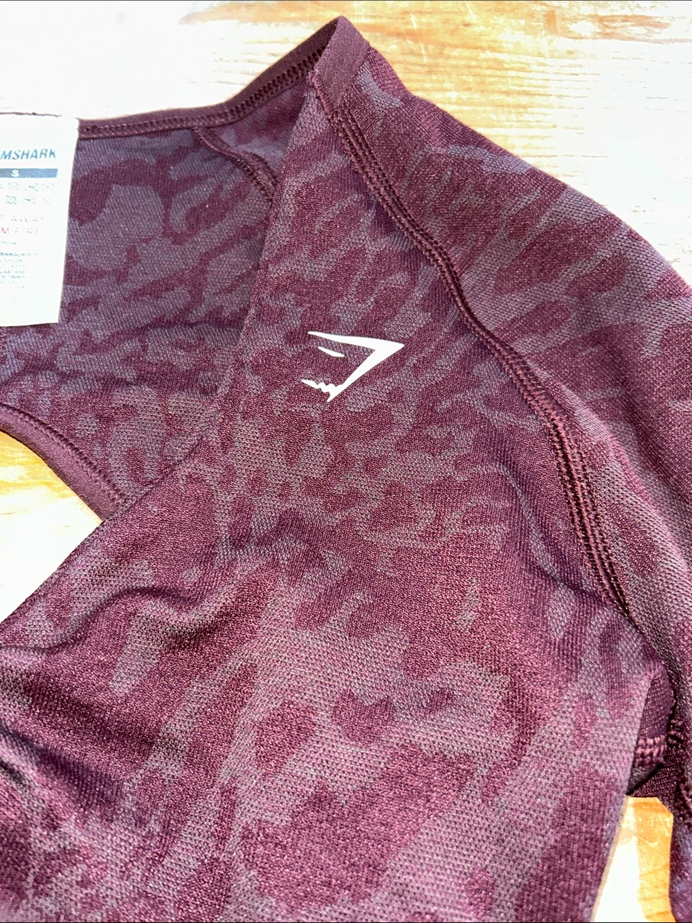 Gymshark Adapt Animal Seamless Long Sleeve Crop Top Purple Women’s Size Small - Picture 4 of 6
